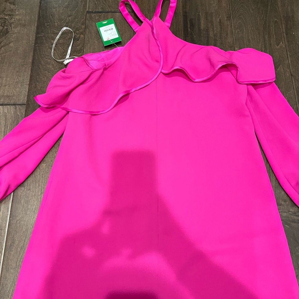 NWT Fuchsia off the should Lily Pulitzer Dress!